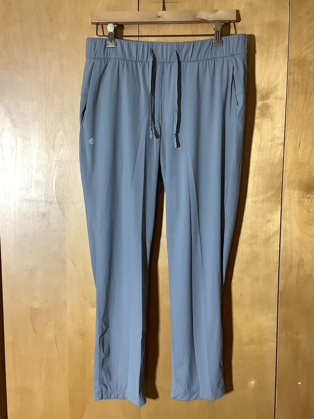 G Gradual light gray athletic pants, size large